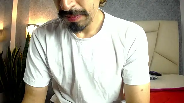 Sr Magnus  online show from 09.16.25