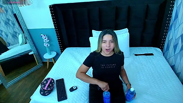 collegepawglovedaddy online show from 02.23.25