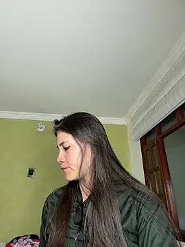 aurora divine online show from 09.20.25