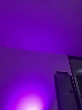 aurora divine online show from 03.13.26