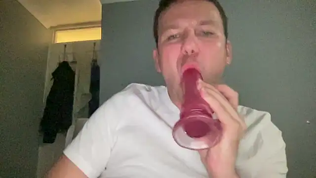 Snapshot of GotItGoin chatting on 09.30.25 GotItGoin online show from 09.30.25