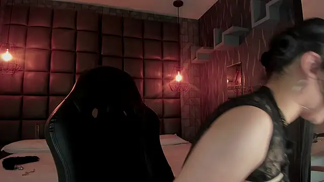 maddy walker online show from 12.28.24