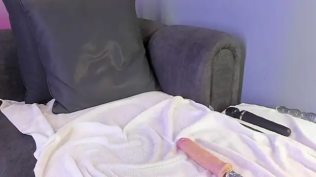 maddy walker online show from 12.31.24