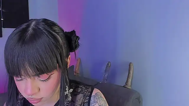 maddy walker online show from 01.09.25