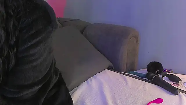 maddy walker online show from 01.15.25