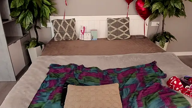 VeronikaVel online show from 02.26.25