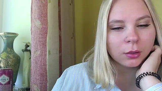 Thalia  Star online show from 09.16.25