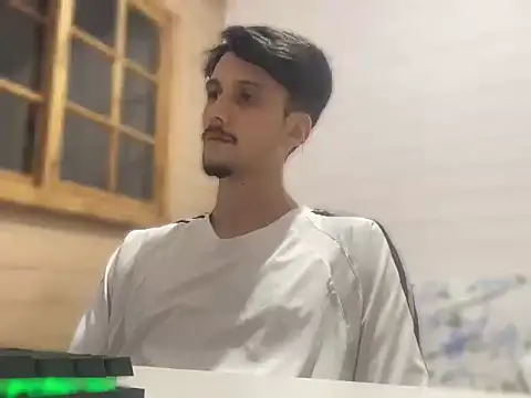 Snapshot of scorpbqt chatting on 01.12.26 scorpbqt online show from 01.12.26