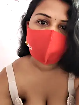 Snapshot of Dr_Chhaya chatting on 03.25.26 Dr Chhaya online show from 03.25.26