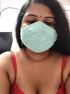 Snapshot of Dr_Chhaya chatting on 05.14.26 Dr Chhaya online show from 05.14.26