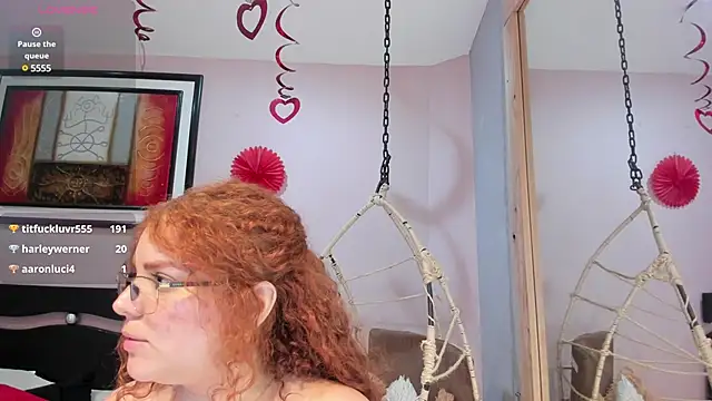 Snapshot of ebbafernandez_ chatting on 02.15.25 ebbafernandez online show from 02.15.25