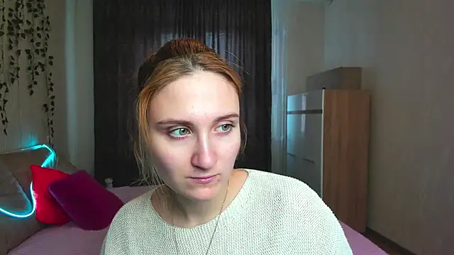 Snapshot of Miss_Elsa_ chatting on 02.18.25 Miss Elsa online show from 02.18.25