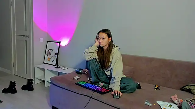 EllaSky xoxo online show from 01.31.25