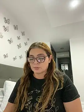 AntonellaAlondra4 online show from 01.26.25