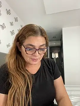 AntonellaAlondra4 online show from 01.30.25