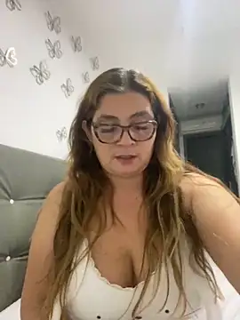 AntonellaAlondra4 online show from 03.01.25