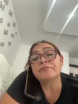 AntonellaAlondra4 online show from 04.09.26