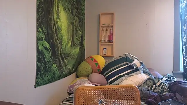 ThickGirlsDoItBetter online show from 03.18.25