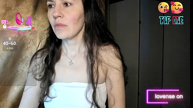 Snapshot of Found_Me chatting on 02.02.26 Found Me online show from 02.02.26