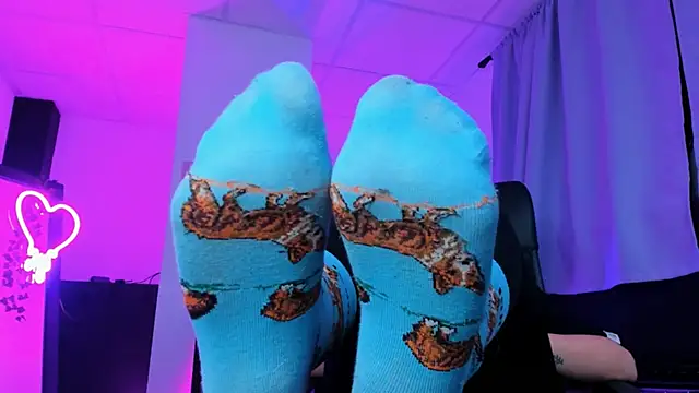 NielletaBlossom online show from 02.21.25