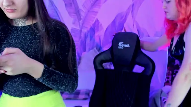 NielletaBlossom online show from 02.27.25