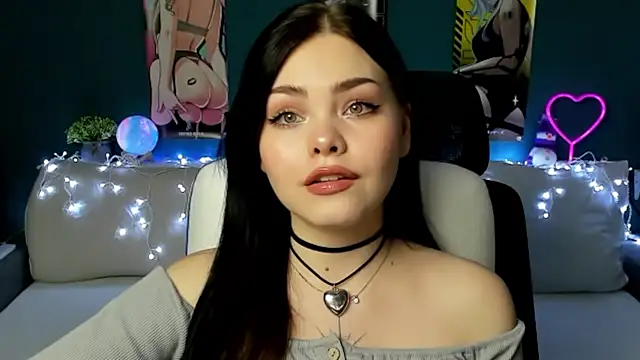 Snapshot of AkiraKatsu chatting on 01.08.25 AkiraKatsu online show from 01.08.25