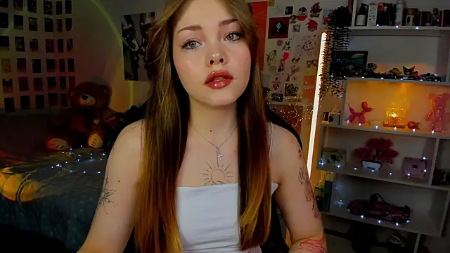 AkiraKatsu online show from 12.21.25