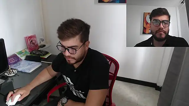 Snapshot of Dylanwish chatting on 12.03.24 Dylanwish online show from 12.03.24