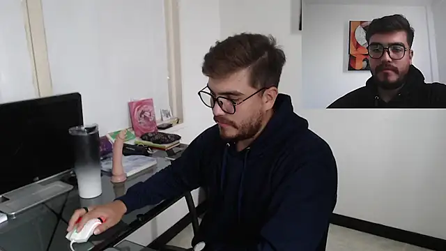 Snapshot of Dylanwish chatting on 12.06.24 Dylanwish online show from 12.06.24