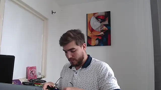 Snapshot of Dylanwish chatting on 12.14.24 Dylanwish online show from 12.14.24