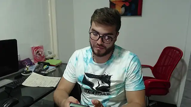 Snapshot of Dylanwish chatting on 01.23.25 Dylanwish online show from 01.23.25