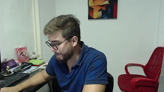 Snapshot of Dylanwish chatting on 01.28.25 Dylanwish online show from 01.28.25