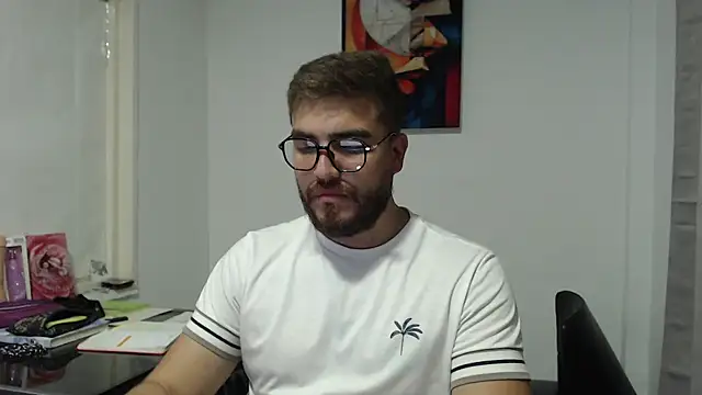 Snapshot of Dylanwish chatting on 02.19.25 Dylanwish online show from 02.19.25