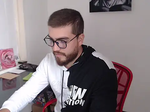 Snapshot of Dylanwish chatting on 10.10.25 Dylanwish online show from 10.10.25