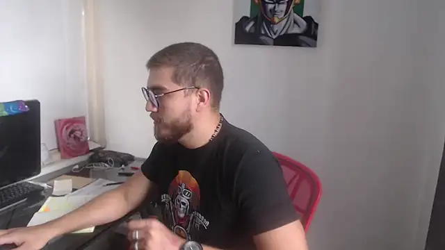 Snapshot of Dylanwish chatting on 12.03.25 Dylanwish online show from 12.03.25