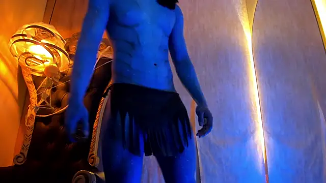 Snapshot of thaddeus_king chatting on 10.31.25 thaddeus king online show from 10.31.25