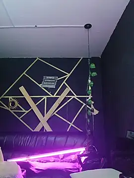 Gelena Black online show from 11.08.25