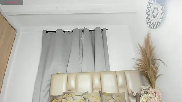 Soy Bella online show from 12.16.25