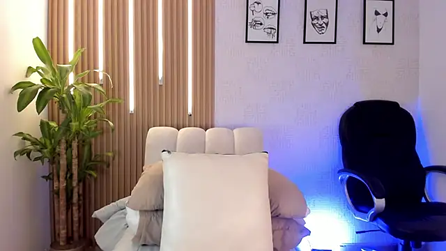 Snapshot of Dorianmistery2322_ chatting on 10.22.25 Dorianmistery2322 online show from 10.22.25