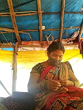 Snapshot of Gyan88 chatting on 11.14.25 Gyan88 online show from 11.14.25