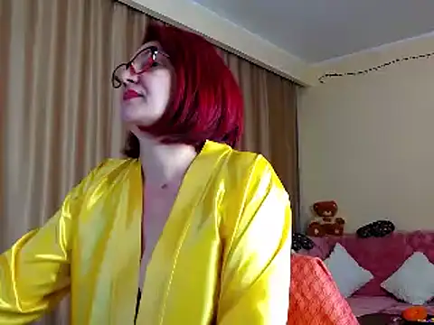 EdithCharm online show from 01.08.25