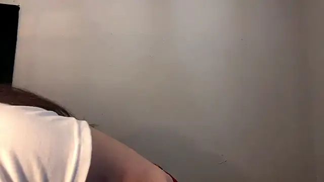 Lora Squirt online show from 01.31.25