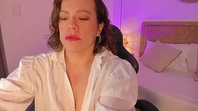 gipsela gomez online show from 06.20.26