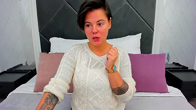 Snapshot of Lady_AliBi chatting on 11.12.25 Lady AliBi online show from 11.12.25