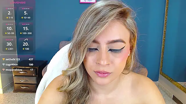 miacarperr1 online show from 01.03.25