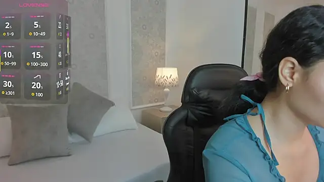 Snapshot of dulce_natyy chatting on 11.26.25 dulce natyy online show from 11.26.25