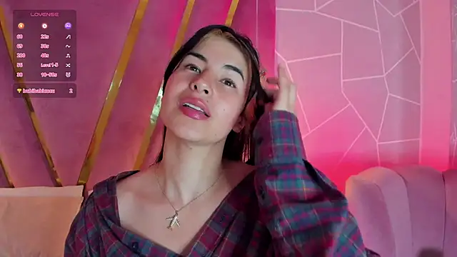 Snapshot of Nina_Harper chatting on 12.03.24 Nina Harper online show from 12.03.24