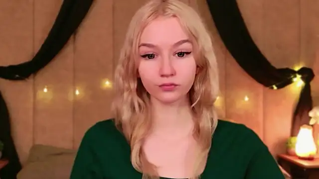 NaomiLoys online show from 11.24.25