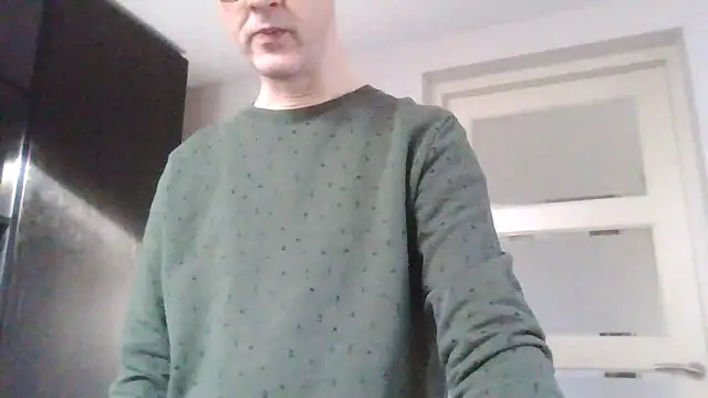 Hectorthyssen1 online show from 02.25.25