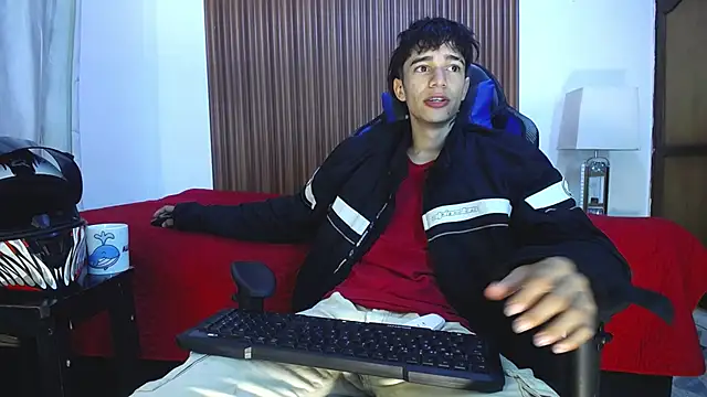 Zacktk7 online show from 12.14.24